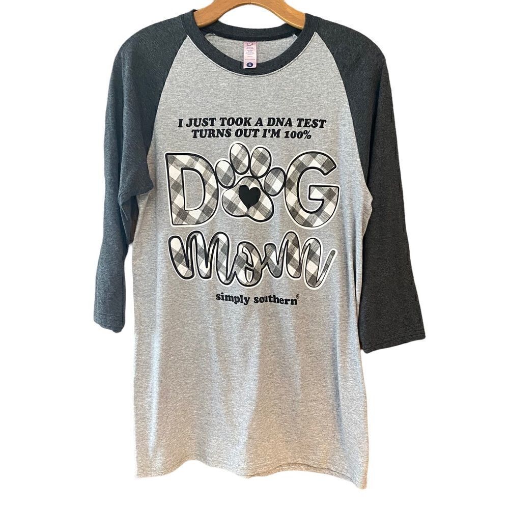 Simply Southern Sz S Gray Novelty Dog Mom Baseball Style Casual T-Shirt